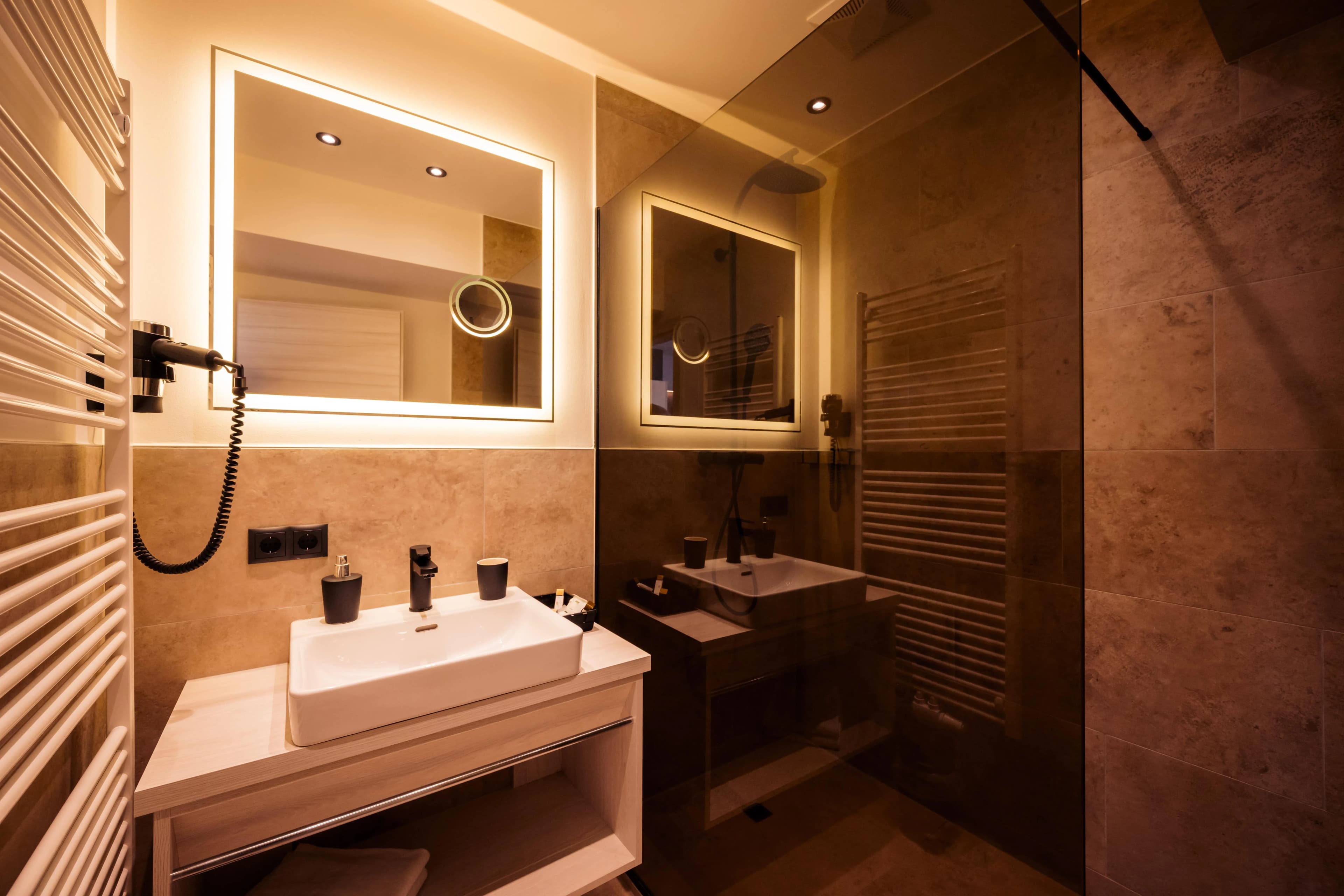 Preiswertes Familienhotel mit Pool am Wörthersee